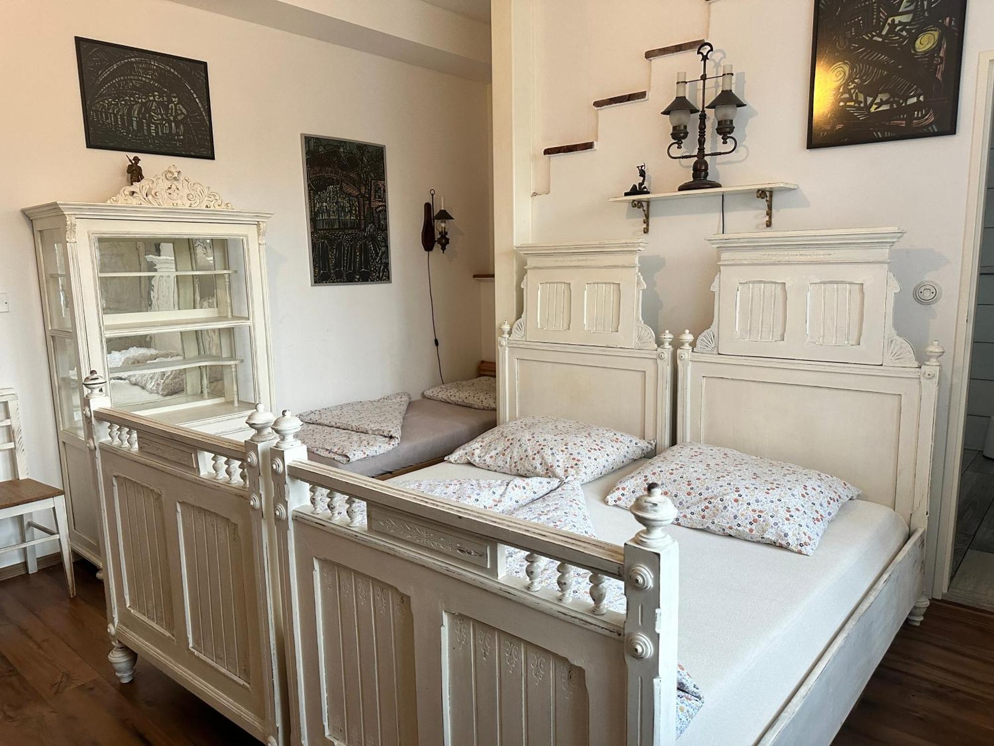 Penzio Ostrava Apartment ภายนอก รูปภาพ